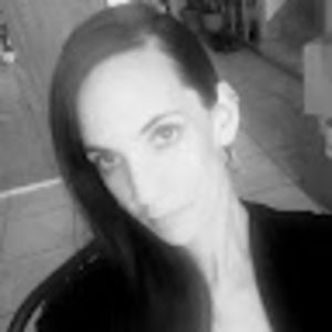 Meet your Posher, Selena